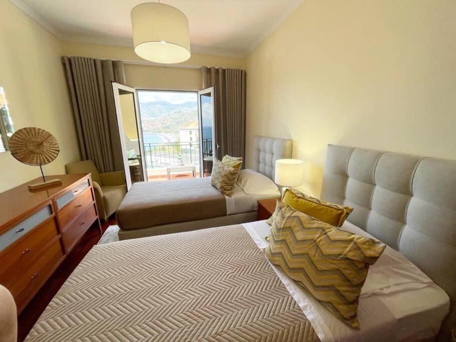 Seaview Apartment Walking To The Beach Funchal  Buitenkant foto