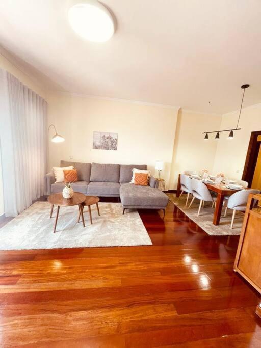 Seaview Apartment Walking To The Beach Funchal  Buitenkant foto