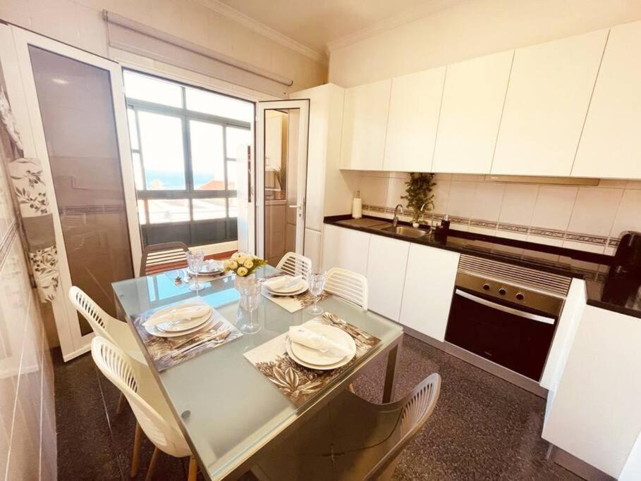 Seaview Apartment Walking To The Beach Funchal  Buitenkant foto